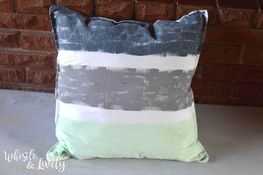 Hand-Painted Throw Pillows - Freshen your room with new throw pillows! No painting skills are requires to make these pretty, on-trend custom pillows.